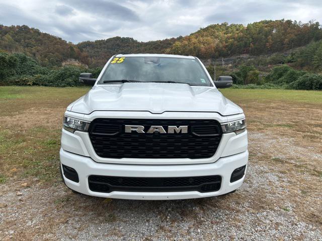 2025 RAM 1500 Big Horn Crew Cab 4x4 57 Box 2025 RAM 1500 Big Horn Crew Cab 4x4 57 Box