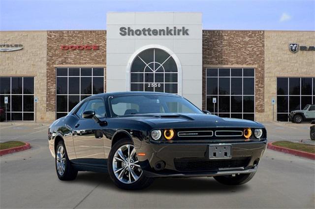 2023 Dodge Challenger SXT AWD