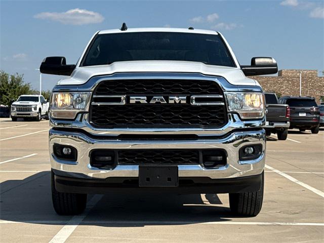 2022 RAM 2500 Tradesman Crew Cab 4x4 64 Box