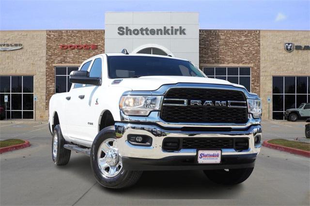 2022 RAM 2500 Tradesman Crew Cab 4x4 64 Box