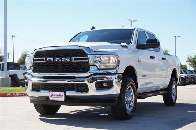 2022 RAM 2500 Tradesman Crew Cab 4x4 64 Box
