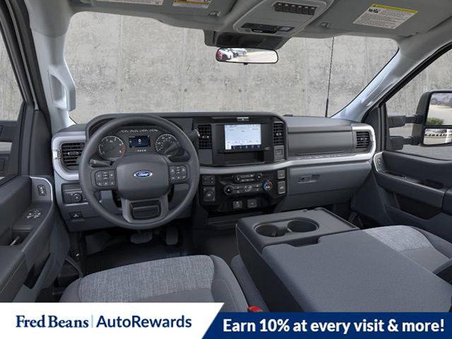 2026 Ford F-550 XLT