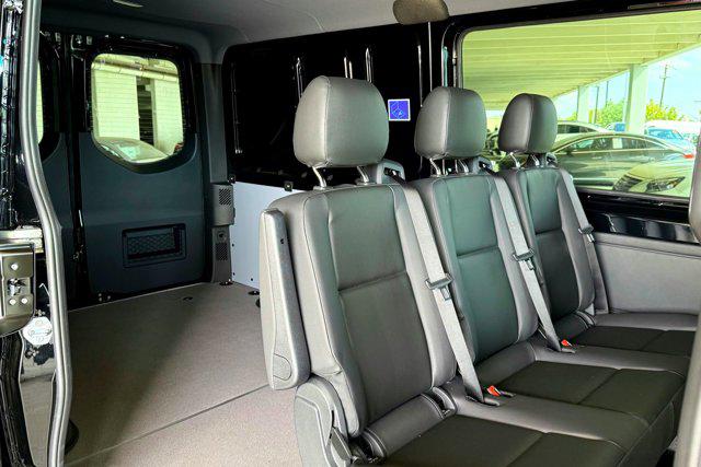2026 Mercedes-Benz Sprinter Crew Van Standard Roof 4-Cyl Diesel HO