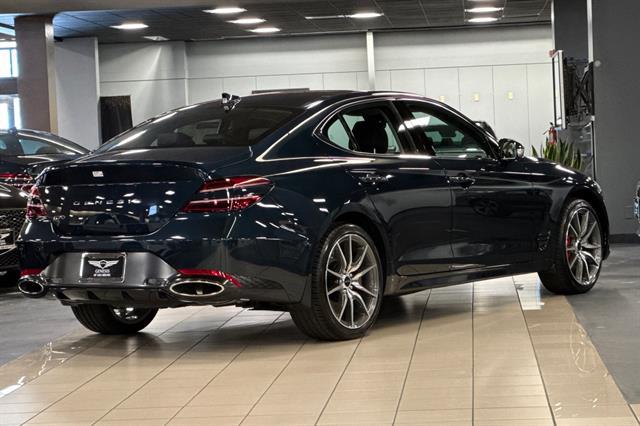 2025 Genesis G70 2.5T RWD