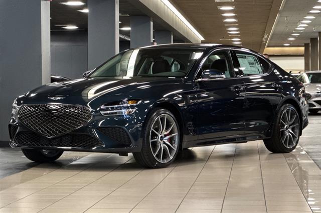 2025 Genesis G70 2.5T RWD