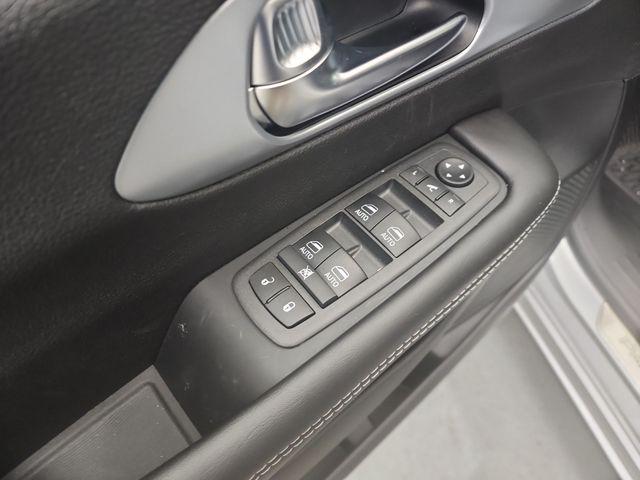 2026 Chrysler Pacifica Limited AWD
