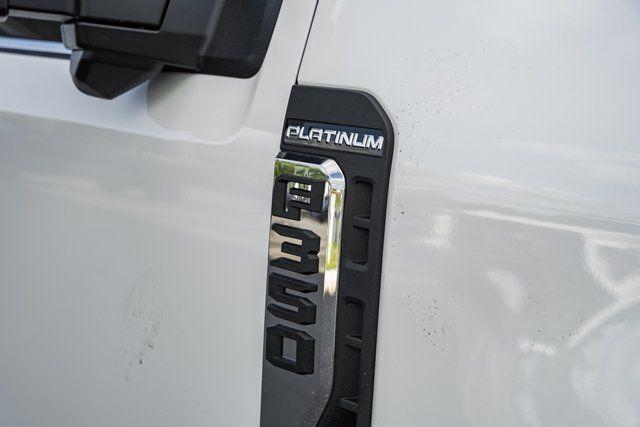2026 Ford F-350 Platinum