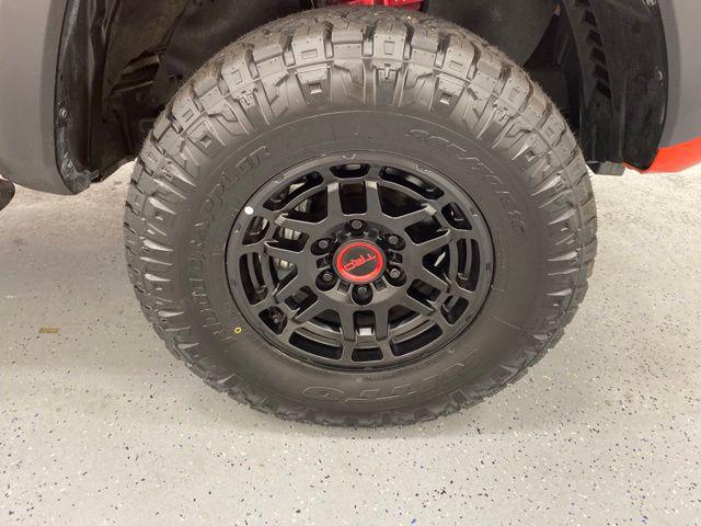 2023 Toyota Tacoma TRD Pro - Photo 8