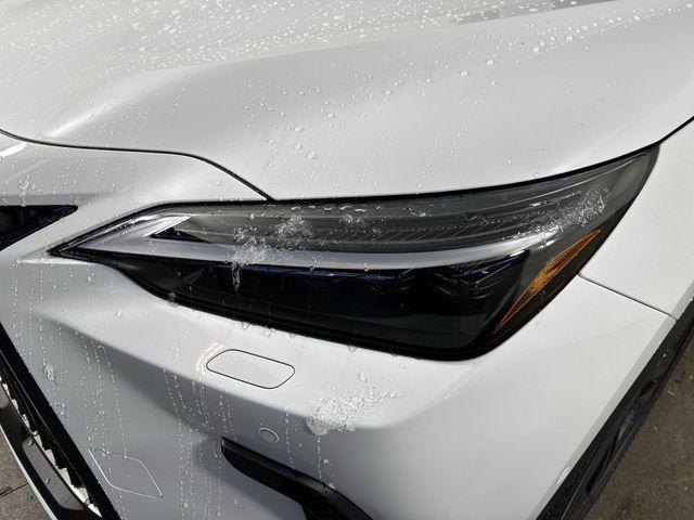 2026 Lexus NX NX 450h+ Luxury