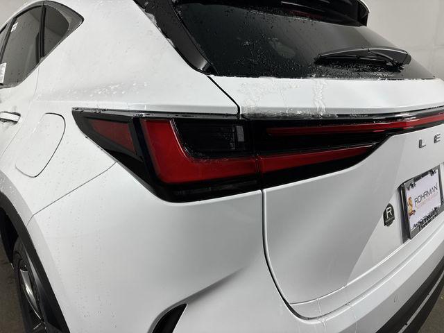 2026 Lexus NX NX 450h+ Luxury