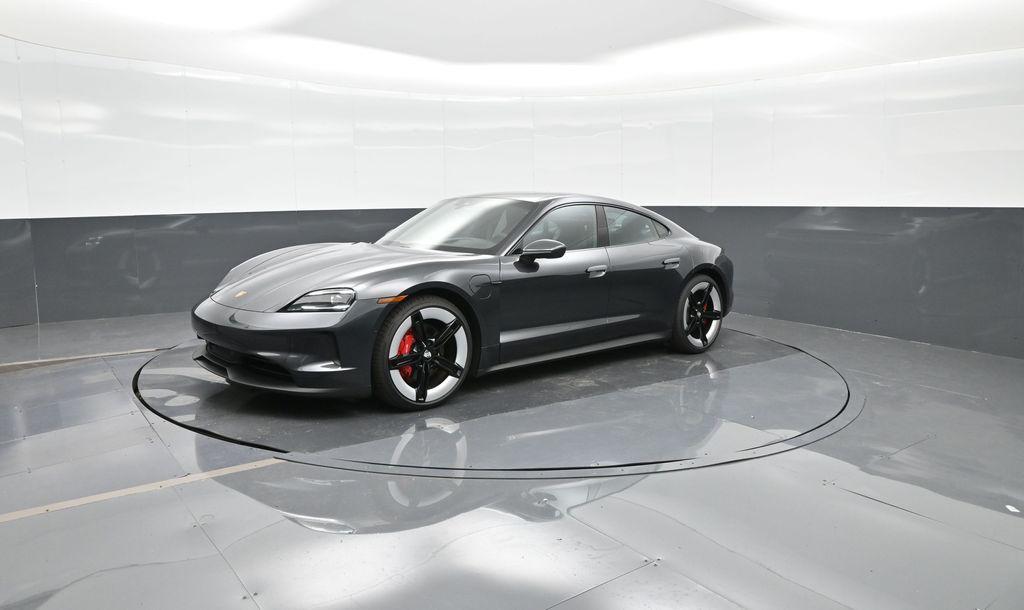 2025 Porsche Taycan S's photo