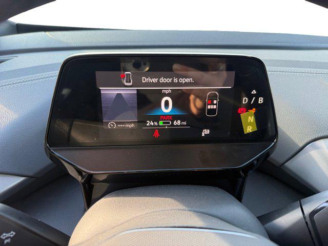 2025 Volkswagen ID.4 Pro