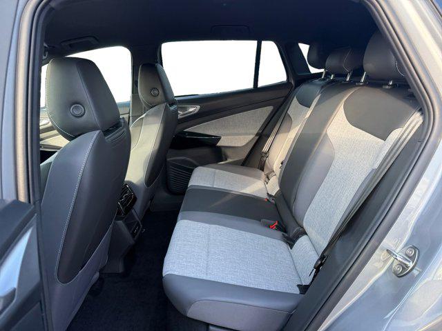 2025 Volkswagen ID.4 Pro