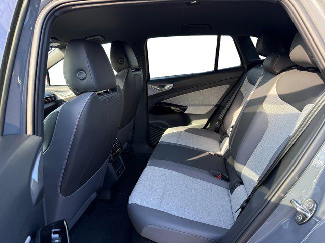 2025 Volkswagen ID.4 Pro