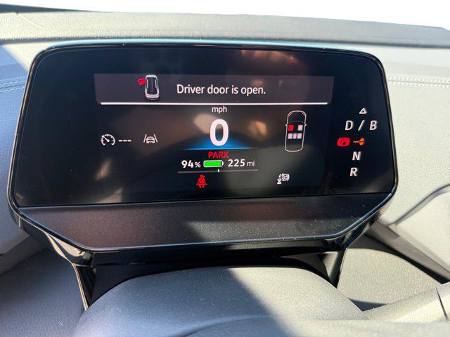 2025 Volkswagen ID.4 Pro