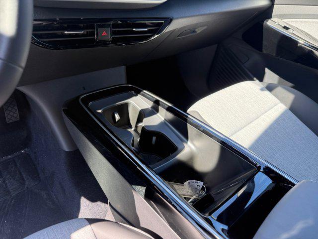 2025 Volkswagen ID.4 Pro