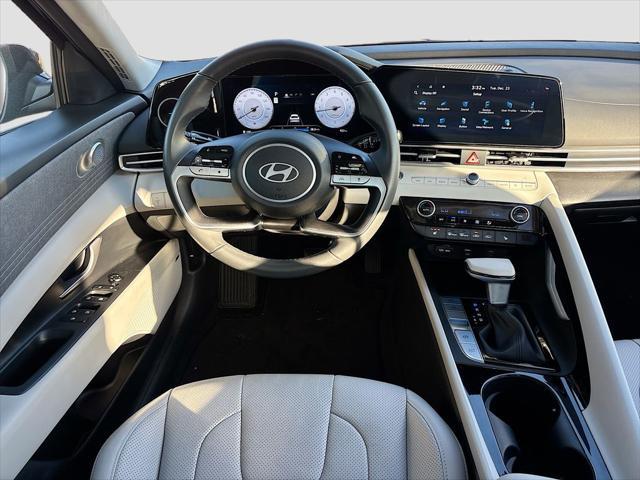 2025 Hyundai Elantra Limited