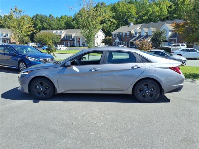 2023 Hyundai Elantra Hybrid Blue