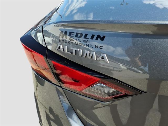 2024 Nissan Altima SV FWD