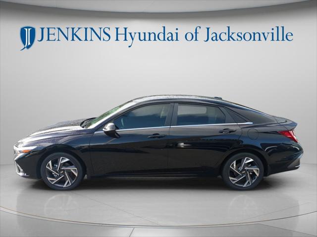 2025 Hyundai Elantra Hybrid Limited