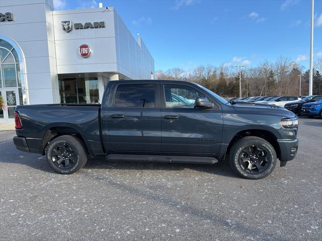 2026 RAM Ram 1500 RAM 1500 EXPRESS CREW CAB 4X4 57 BOX