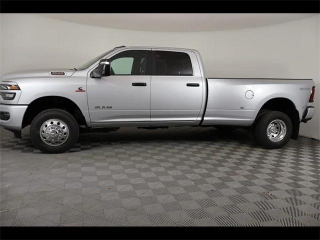 2026 RAM Ram 3500 RAM 3500 BIG HORN CREW CAB 4X4 8 BOX