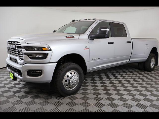 2026 RAM Ram 3500 RAM 3500 BIG HORN CREW CAB 4X4 8 BOX