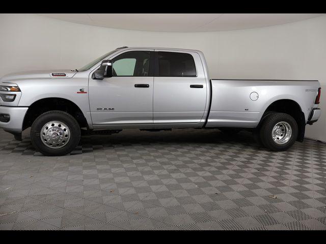 2026 RAM Ram 3500 RAM 3500 BIG HORN CREW CAB 4X4 8 BOX