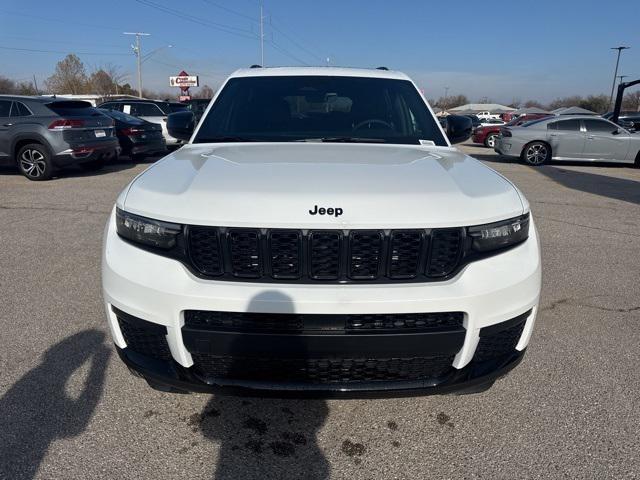 2025 Jeep Grand Cherokee GRAND CHEROKEE L ALTITUDE X 4X2