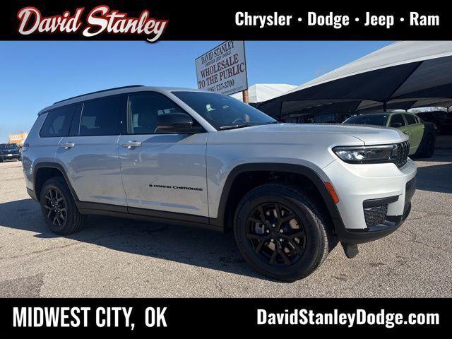 2025 Jeep Grand Cherokee GRAND CHEROKEE L ALTITUDE X 4X4