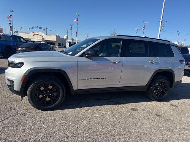 2025 Jeep Grand Cherokee GRAND CHEROKEE L ALTITUDE X 4X4