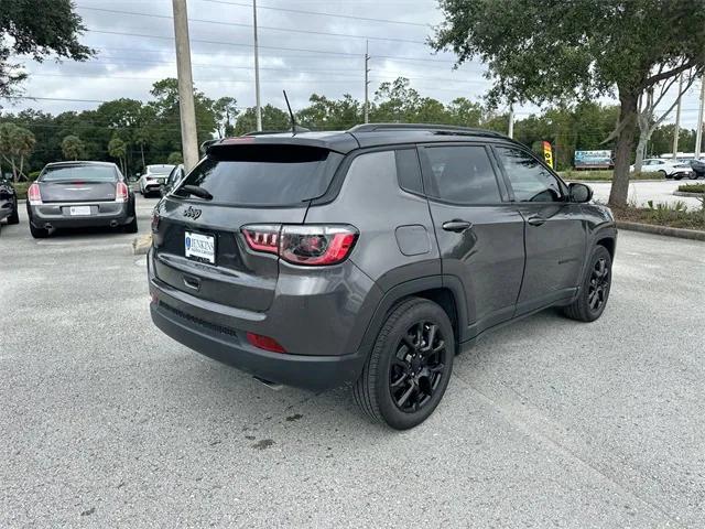 2022 Jeep Compass Altitude FWD