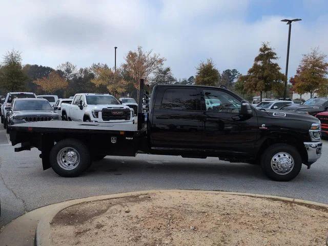 2026 RAM Ram 3500 Chassis Cab RAM 3500 TRADESMAN CREW CAB CHASSIS 4X4 60 CA