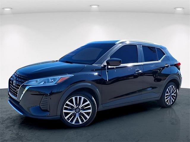 2022 Nissan Kicks SV Xtronic CVT