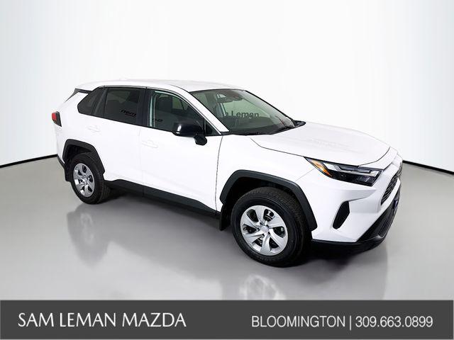 2024 Toyota RAV4 LE 2024 Toyota RAV4 LE