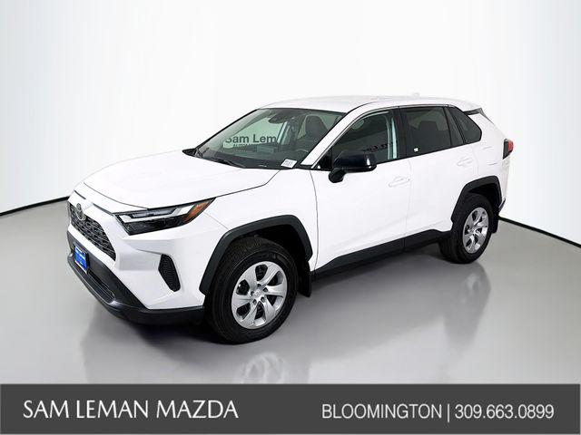 2024 Toyota RAV4 LE 2024 Toyota RAV4 LE