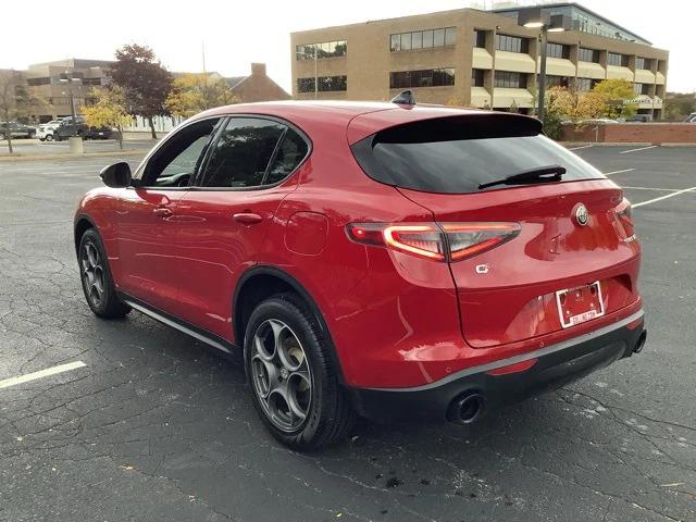 2024 Alfa Romeo Stelvio Sprint AWD 2024 Alfa Romeo Stelvio Sprint AWD