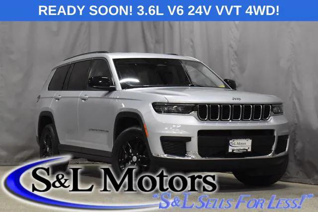 2023 Jeep Grand Cherokee L Laredo 4x4 2023 Jeep Grand Cherokee L Laredo 4x4