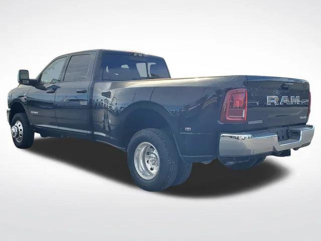 2025 RAM 3500 Laramie Crew Cab 4x4 8 Box