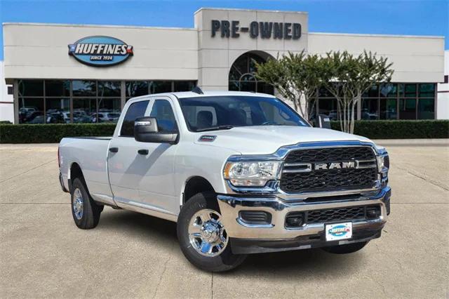 2024 RAM 2500 Tradesman Crew Cab 4x2 8 Box 2024 RAM 2500 Tradesman Crew Cab 4x2 8 Box