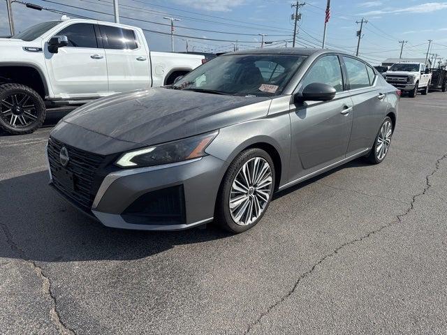 2023 Nissan Altima SL FWD