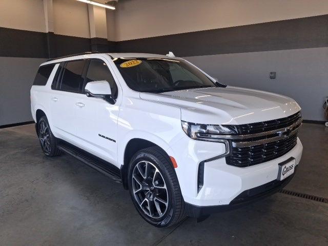 2022 Chevrolet Suburban 4WD RST