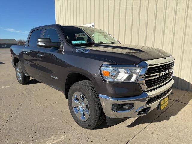 2020 RAM 1500 Big Horn Crew Cab 4x4 57 Box