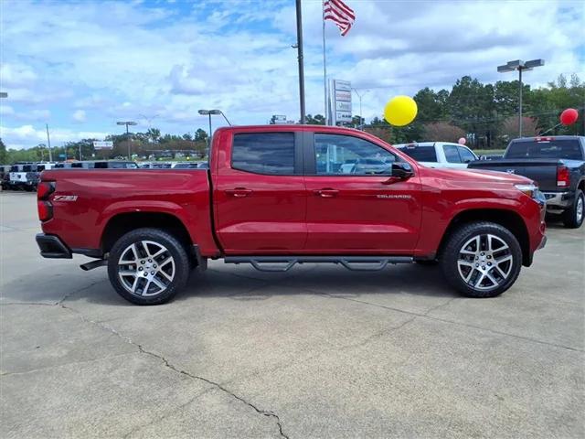 2023 Chevrolet Colorado 4WD Crew Cab Short Box Z71