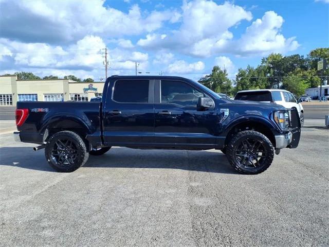 2023 Ford F-150 XLT 2023 Ford F-150 XLT