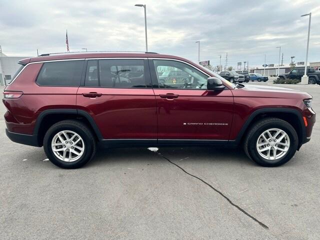 2023 Jeep Grand Cherokee L Laredo 4x4 2023 Jeep Grand Cherokee L Laredo 4x4