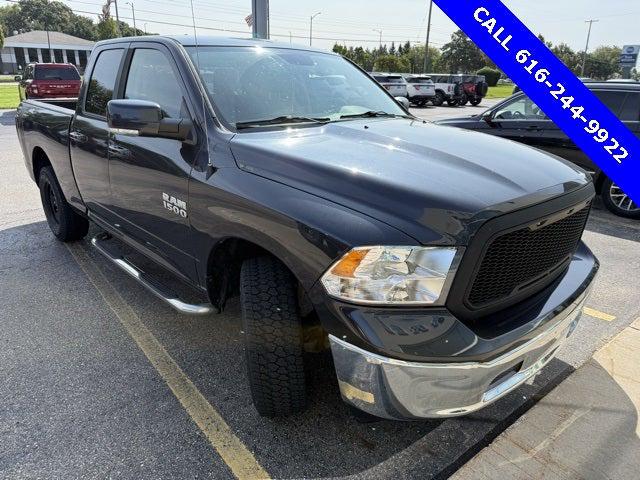 2017 RAM 1500 SLT Quad Cab 4x4 64 Box