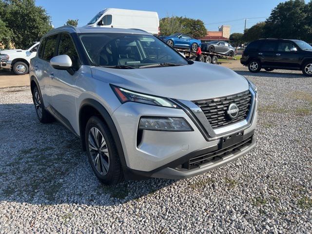 2022 Nissan Rogue SV FWD