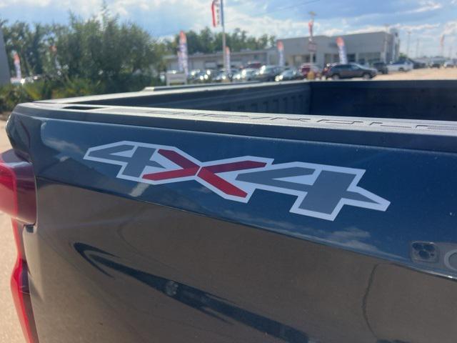 2020 Chevrolet Silverado 1500 4WD Crew Cab Short Bed LT