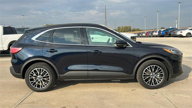 2021 Ford Escape Titanium Plug-In Hybrid 2021 Ford Escape Titanium Plug-In Hybrid